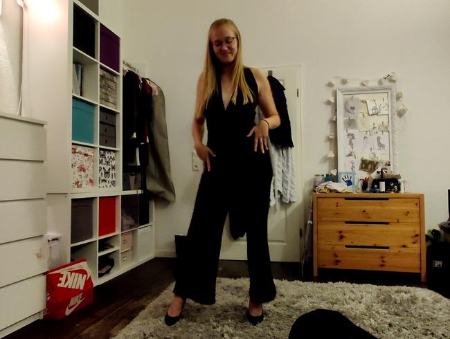 After show party at home in heels! Part 1