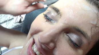 INJECT ME IN THE FRESSE XXL FACIAL FACIAL COLLECTION