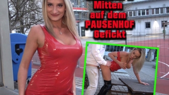 If his parents know that! You brat 18 is doing porn now!!