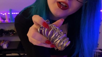 THE FIRST LOCKTOBER!!! YOUR TAIL IN THE CHASTITY BELT!