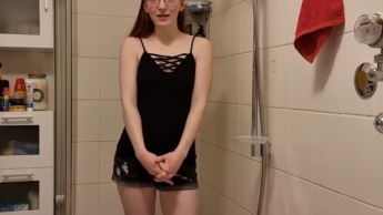Toilet broken then I pee in the bathtub