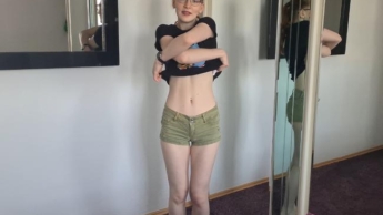 The first video in underwear OMG !!!! Am I really doing this ???