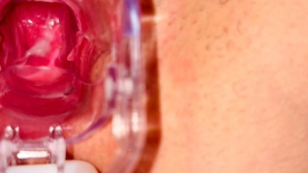 Deep insights into my teen pussy with speculum!
