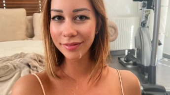 Facial Alert! I want your cum on my teen face!