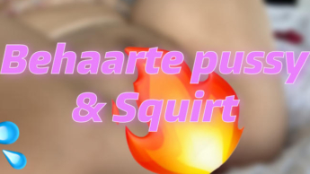 Hairy Wet Cunt Fingering & Squirt