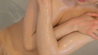 Glass dildo for my tight teen pussy!