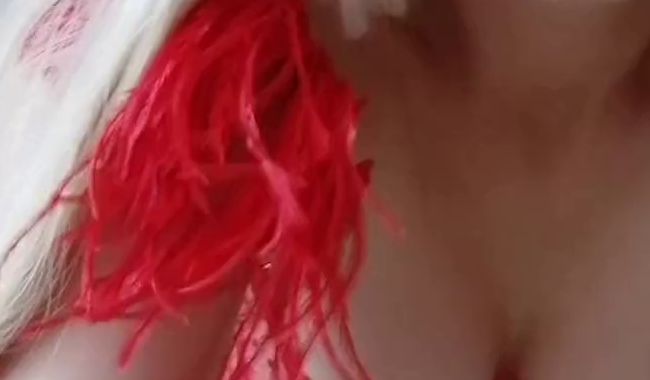 Hot milf Elza Kom very sexy milf show tits pussy ass