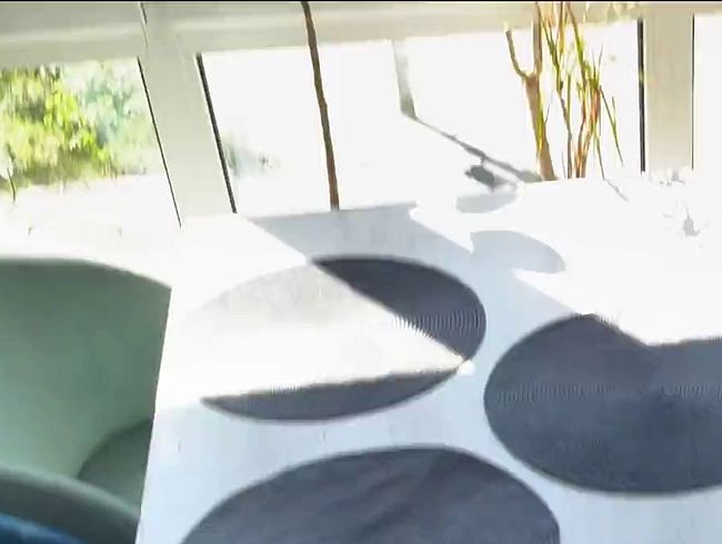 Window blowjob with a view for all – and I hit it really hard!