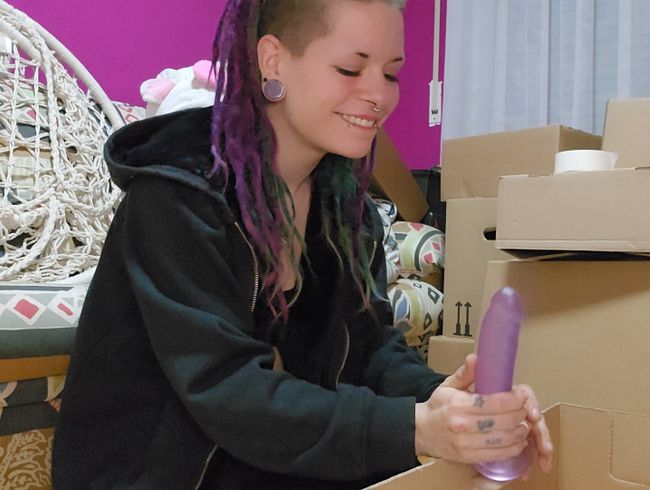 FIRST TIME with XL dildo I just could NOT stop! It’s not ONLY for the mouth, is it?