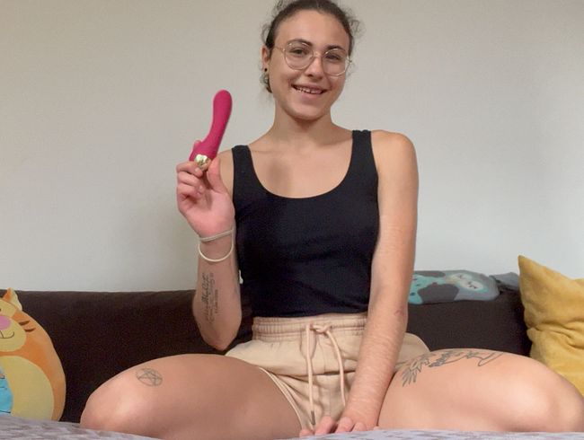How will it feel? 1x with a dildo in public