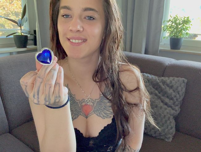 My first time anal! This is how I go shopping now!