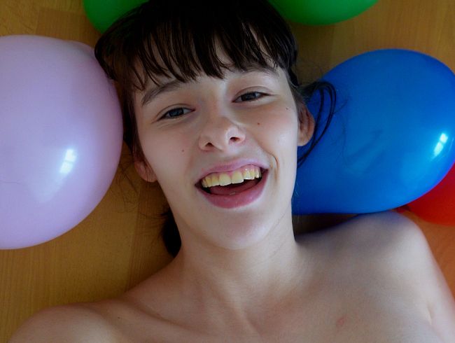 LoonerLust! My first time with balloons!