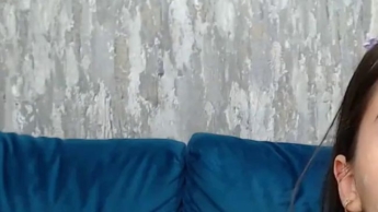 Stepsisters give blowjob, fuck, and get their first facial