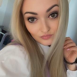 Alex-Blond