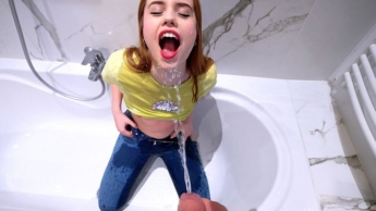 Double hot jeans piss!!