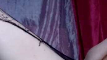 Massage freshly shaved pussy and slurp cunt juice