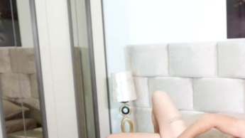 CUTE 18YO LOSES HER MIND – she can’t stop cumming – matty mila perez gets a big facial