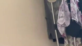 A smoking girl gave a sloppy blowjob in the morning