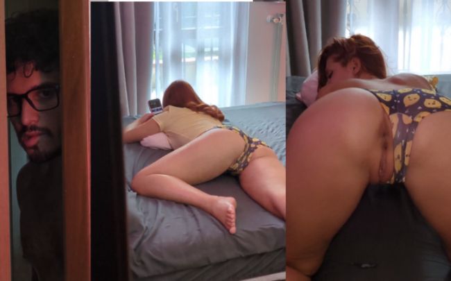 I spy on my stepsister, she likes twerking on my dick, pussy rubbing (English dialogues)