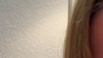 Pornstar Maria Gail smokes and fucks at the same time.