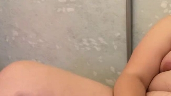 Corn cobs as a dildo substitute! These bumps are driving me crazy!