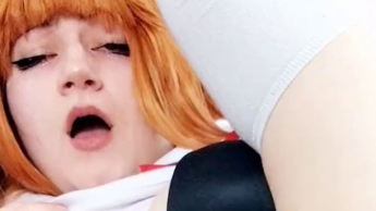 Young cosplayer pleasures herself hard with a dildo