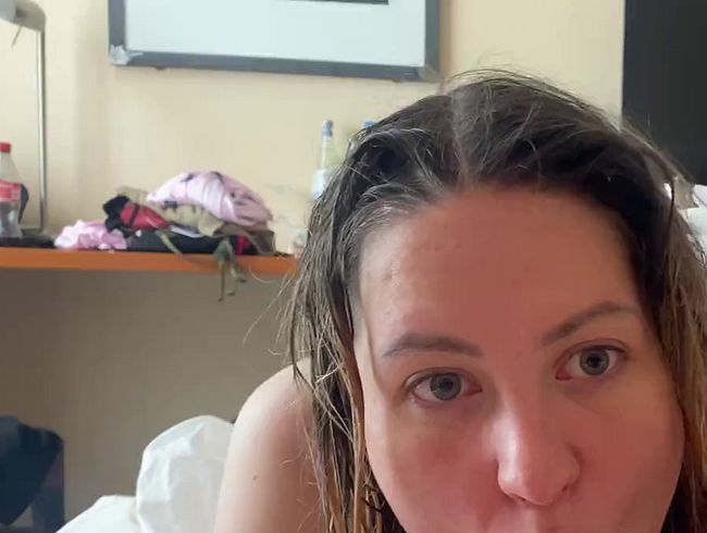 Porn star Maria Gail has sex in the apartment