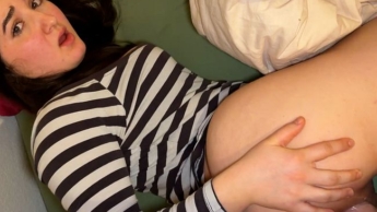 We have to be quiet! Secret sex at a friend’s house and she swallows everything!!