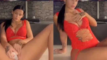 I am your dirtiest Christmas present!