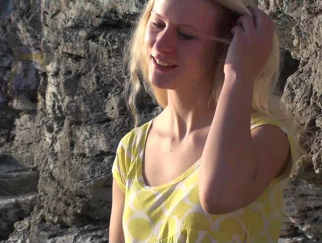 Dildo show by the sea