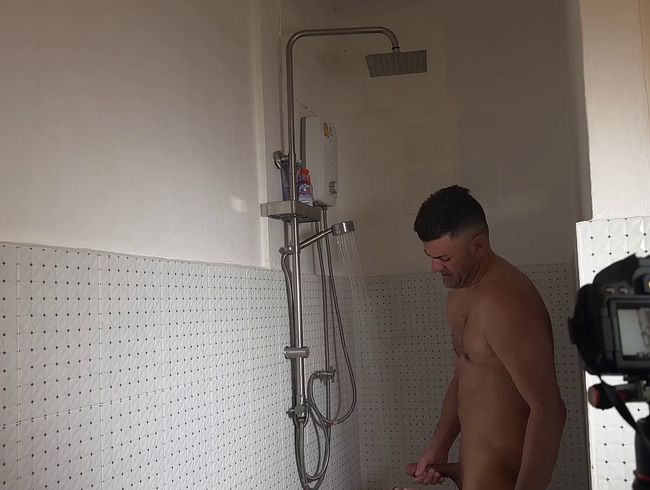 GOLDEN SHOWER then CUM FACIAL from my step brother!