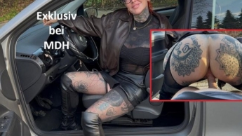 Silas (18+) fucks me unprotected! He’s never had such a mature MILF before!