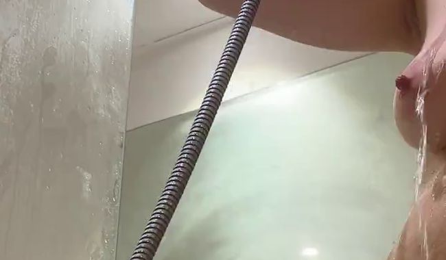 I’m into sex in the shower.