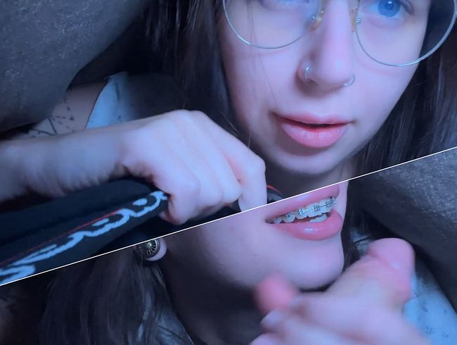 Spontaneous SEXTAPE! This is what happens when I wake up horny in the middle of the night.